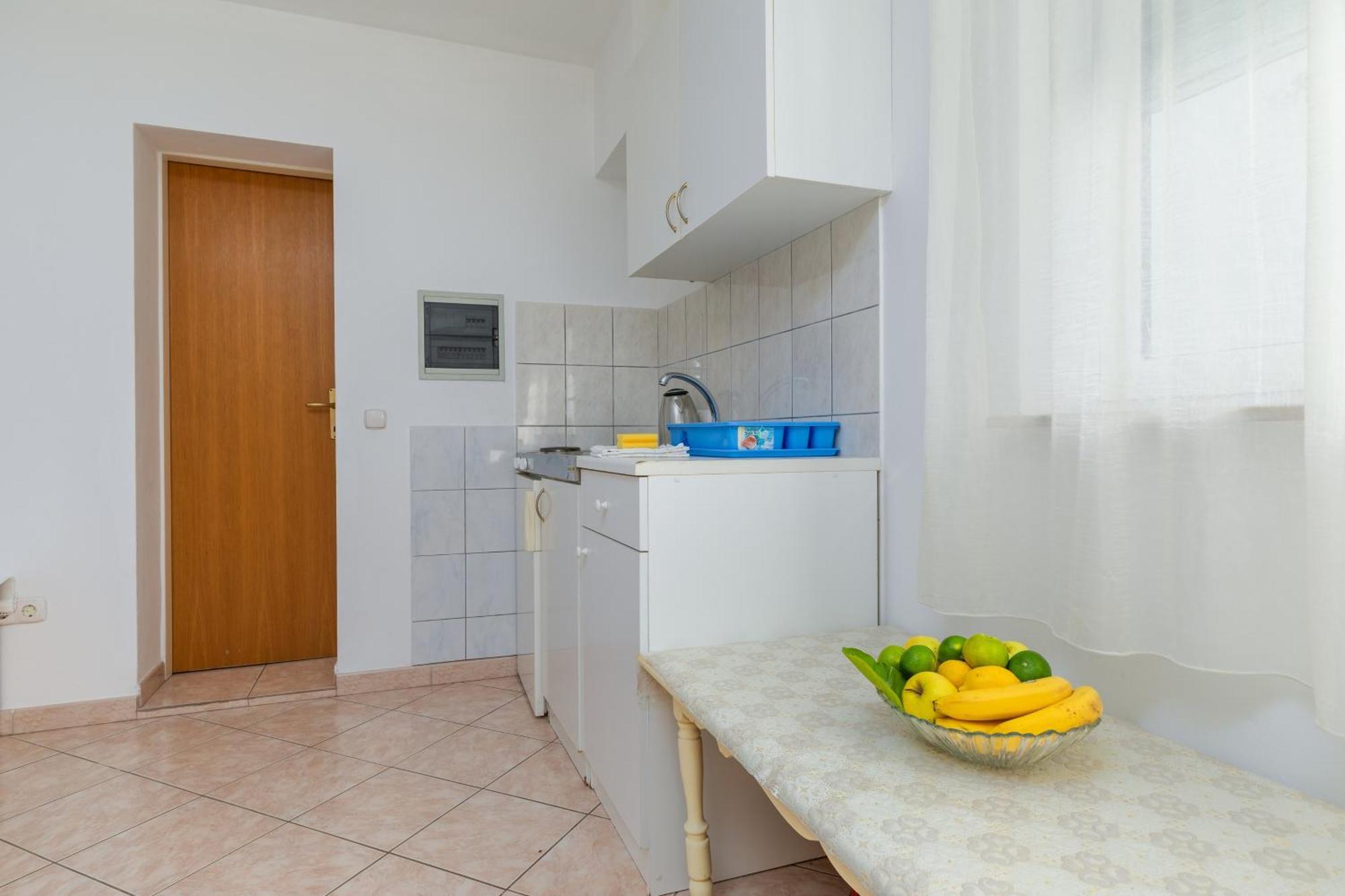 Apartments With A Parking Space Omis - 2745 客房 照片